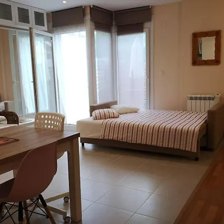 Estudio Exclusivo Playa 포스